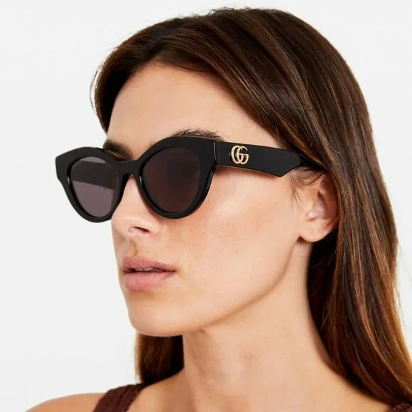 Gucci GG0957S 002 BRAND NEW Sunglasses Black Grey Unisex Oval display picture 1